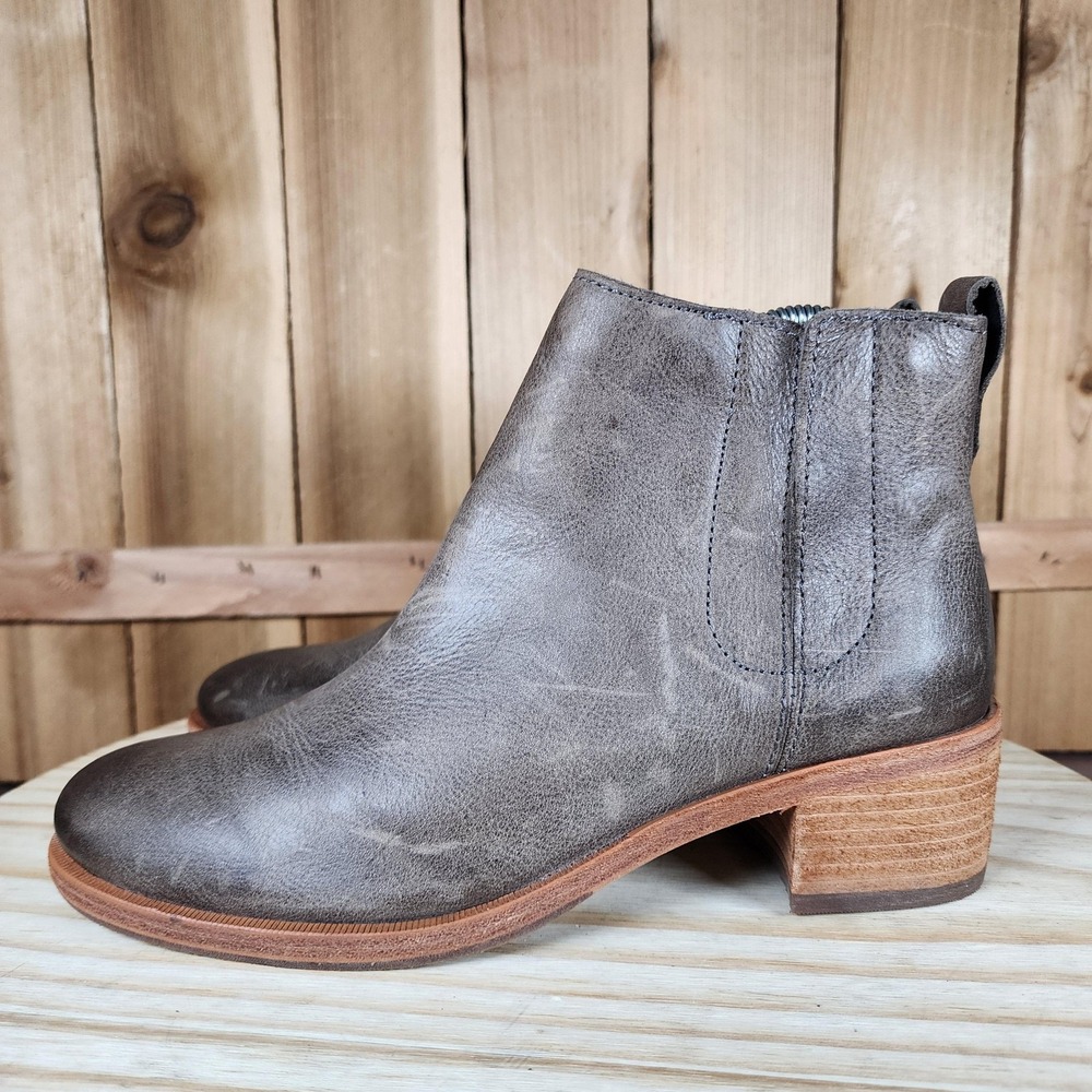 Kork-Ease Mindo Boots Womens 6.5‎ Gray Leather Chelsea Ankle Block Heel Booties